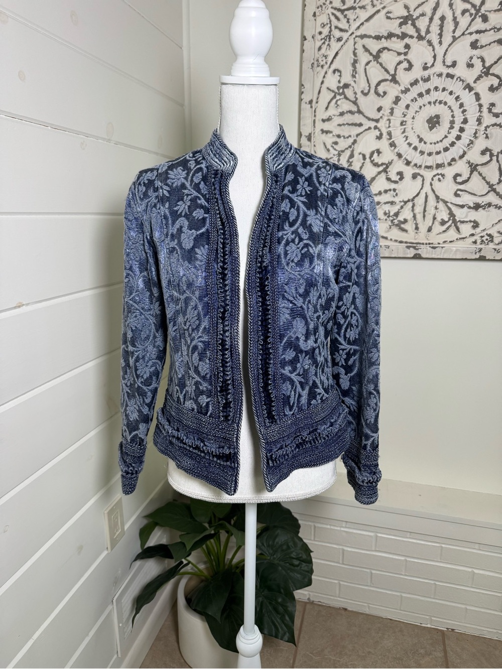 Coldwater Creek Petite S Blue Velvet Floral Jacket Embellished Boho Art to Wear